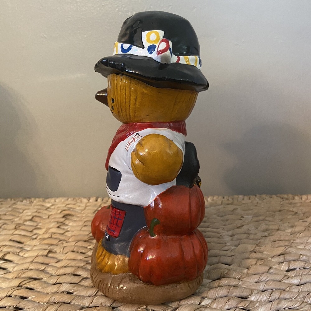Vintage 7.5" Autumn Halloween Scarecrow Ceramic Figurine Handpainted Pumpkins - Picture 4 of 6